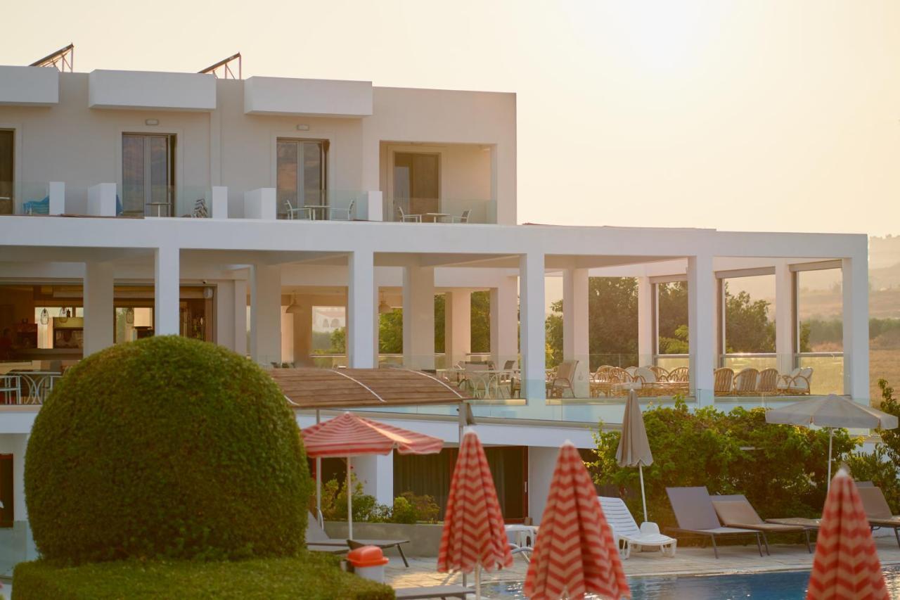 Sunny View 3*