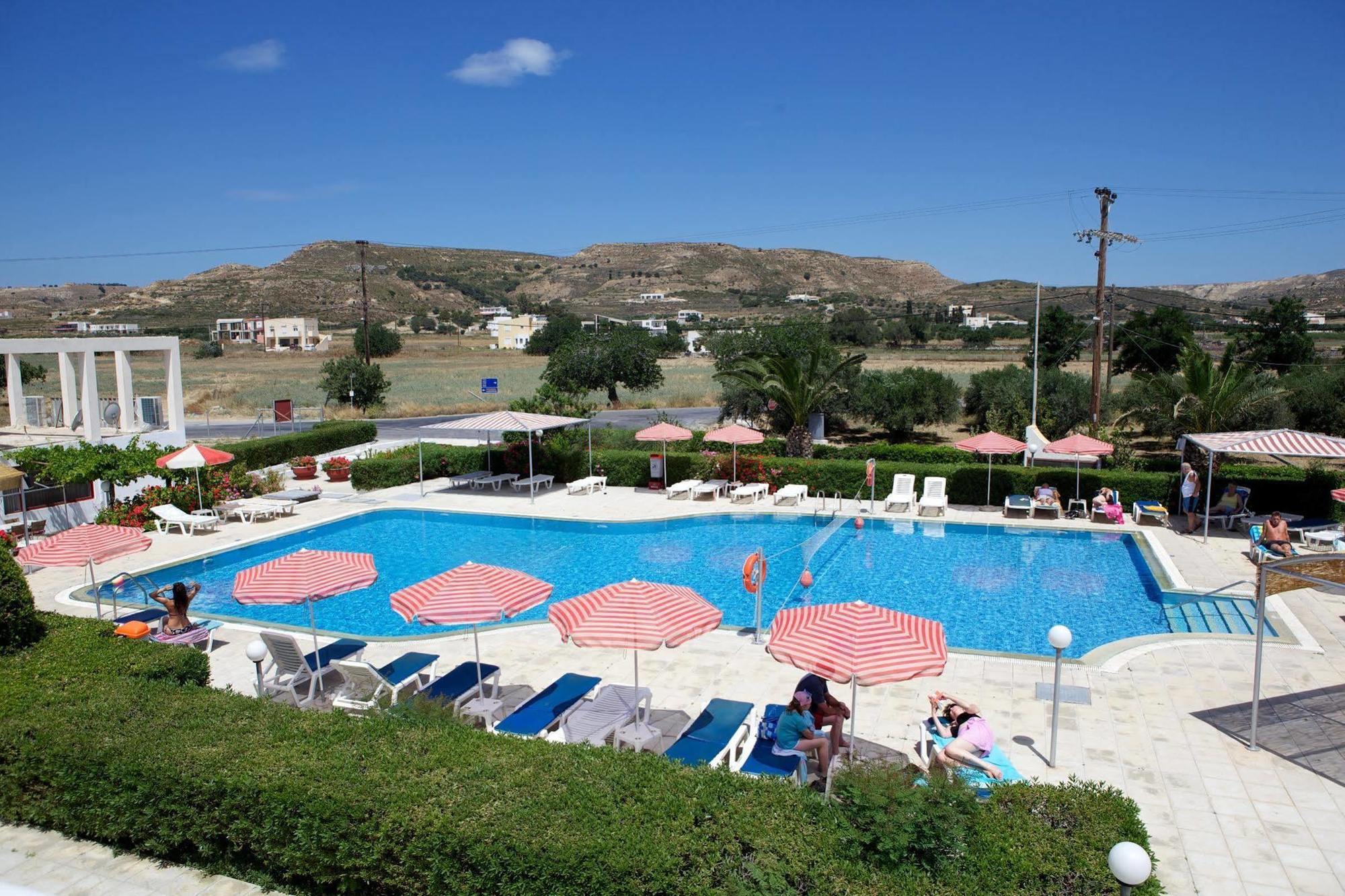 Sunny View Hotel 3*
